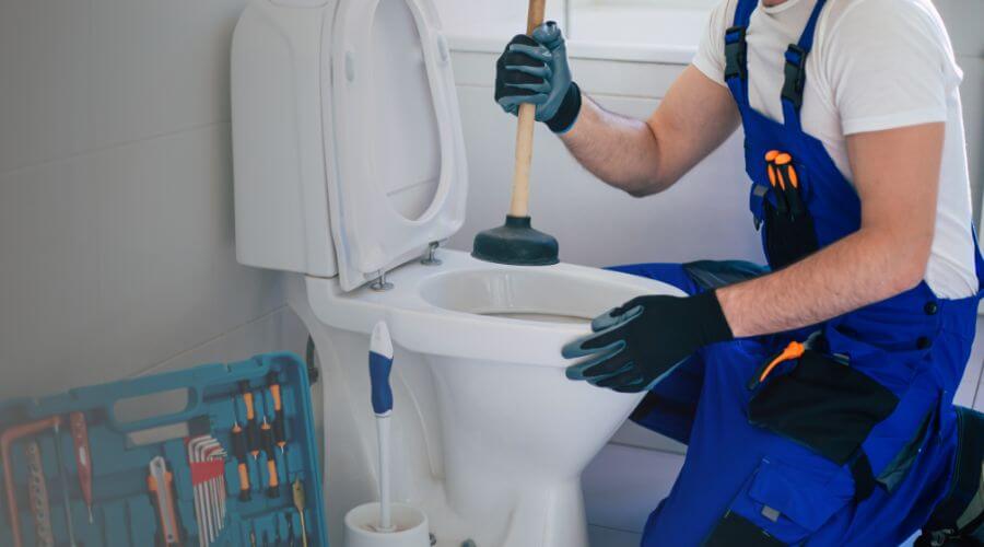 Expert burst pipe repair services in Browder, KY
